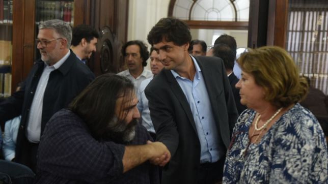 los docentes bonaerenses responden la oferta de vidal con un nuevo paro