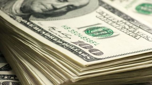 el dolar trepo 50 centavos hasta $30,60