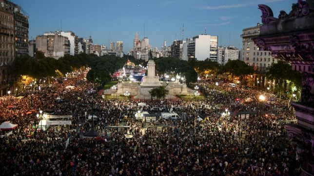la lucha que disimula la grieta