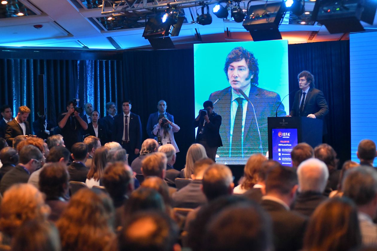 El presidente Javier Milei pronunció el discurso de cierre del Foro de Economistas Latinoamericanos.FOTO: NA.