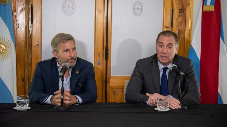 Rogelio Frigerio y Diego Santilli conversarán sobre la reforma laboral.