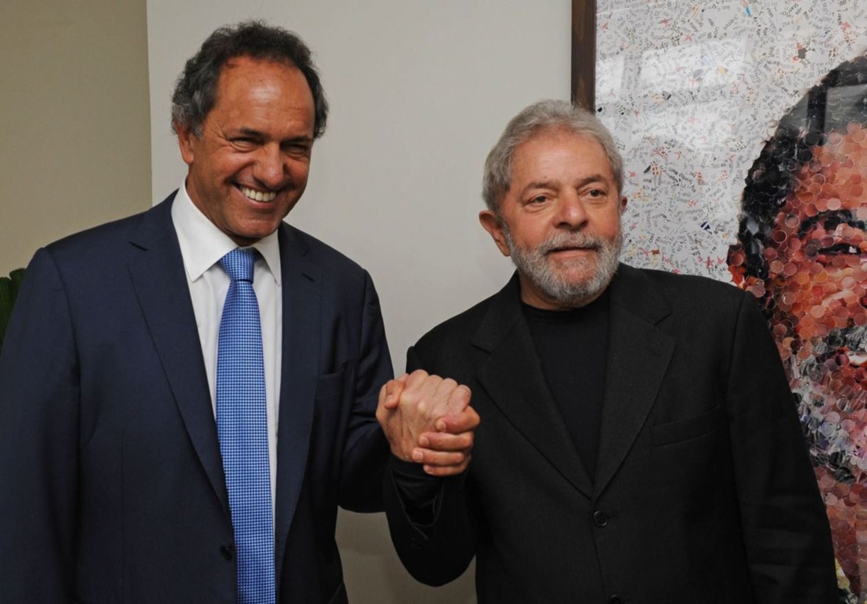 1428640062259 Scioli Lula