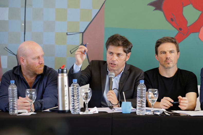 Axel Kicillof se sube al ring grande con Javier Milei