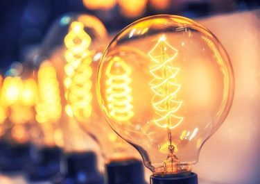 Guerra de números y cuentas pendientes entre el Gobierno y las eléctricas