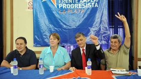 Con el 8N como eje Binner desembarcó en La Plata