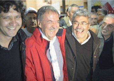 Schiaretti abre la billetera para evitar la caída de un aliado sindical