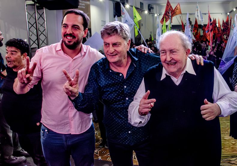 El trío más mentado de la interna del PJ de La Pampa: Sergio Ziliotto, entre el intendente de Santa Rosa Luciano di Nápoli y el exgobernador Carlos Verna. FOTO: www.radiokermes.com