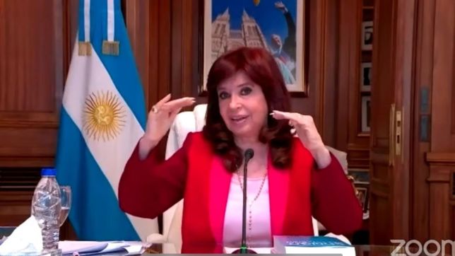 cfk recordo el juicio por la crisis de 2001 y volvio a criticar a la justicia
