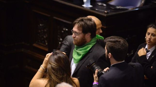 quienes son y que proponen los representantes de la izquierda en la legislatura