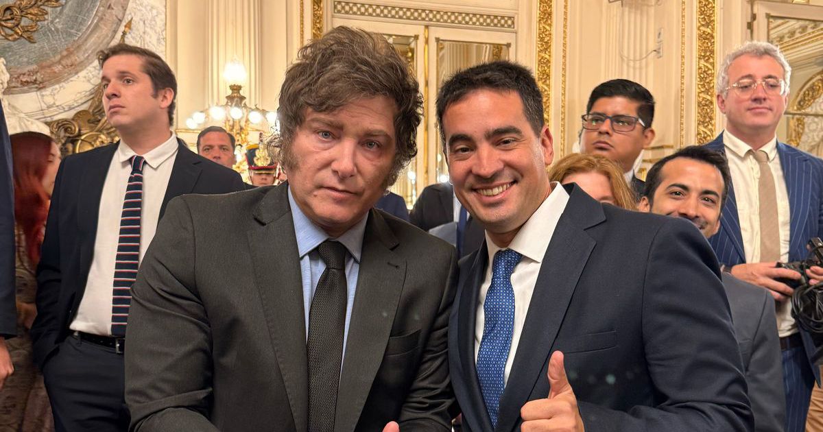 Quién es Adrián Ravier, el otro yo de Javier Milei que levantó el ...