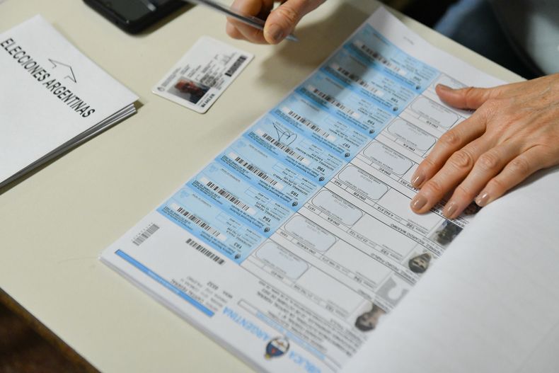 Los votos válidos que definieron la elección 2023 en Buenos Aires fueron 10.439.895.