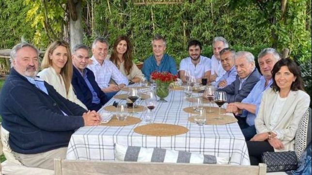 macri sigue jugando al misterio, mientras mira encuestas