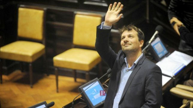 paritarias municipales: ¿el alumno supero al maestro?