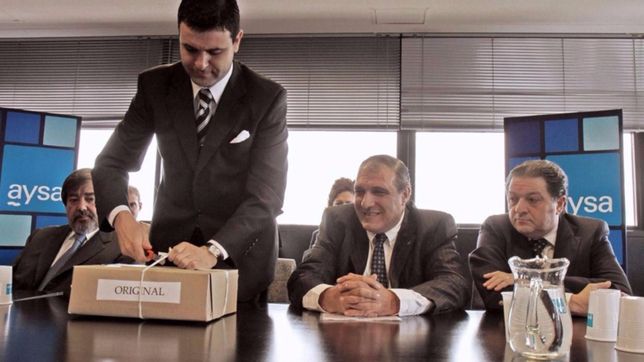 sin las manos limpias