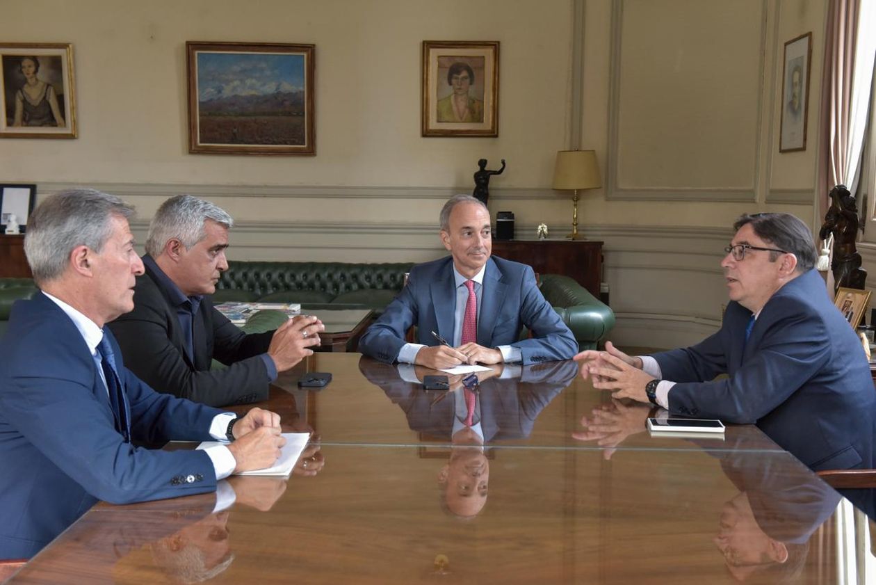 Reunión de Carlos Torrendel y Alejandro Álvarez, por el lado del Gobierno, con Carlos Greco y Franco Bartolacci, del CIN.&nbsp;