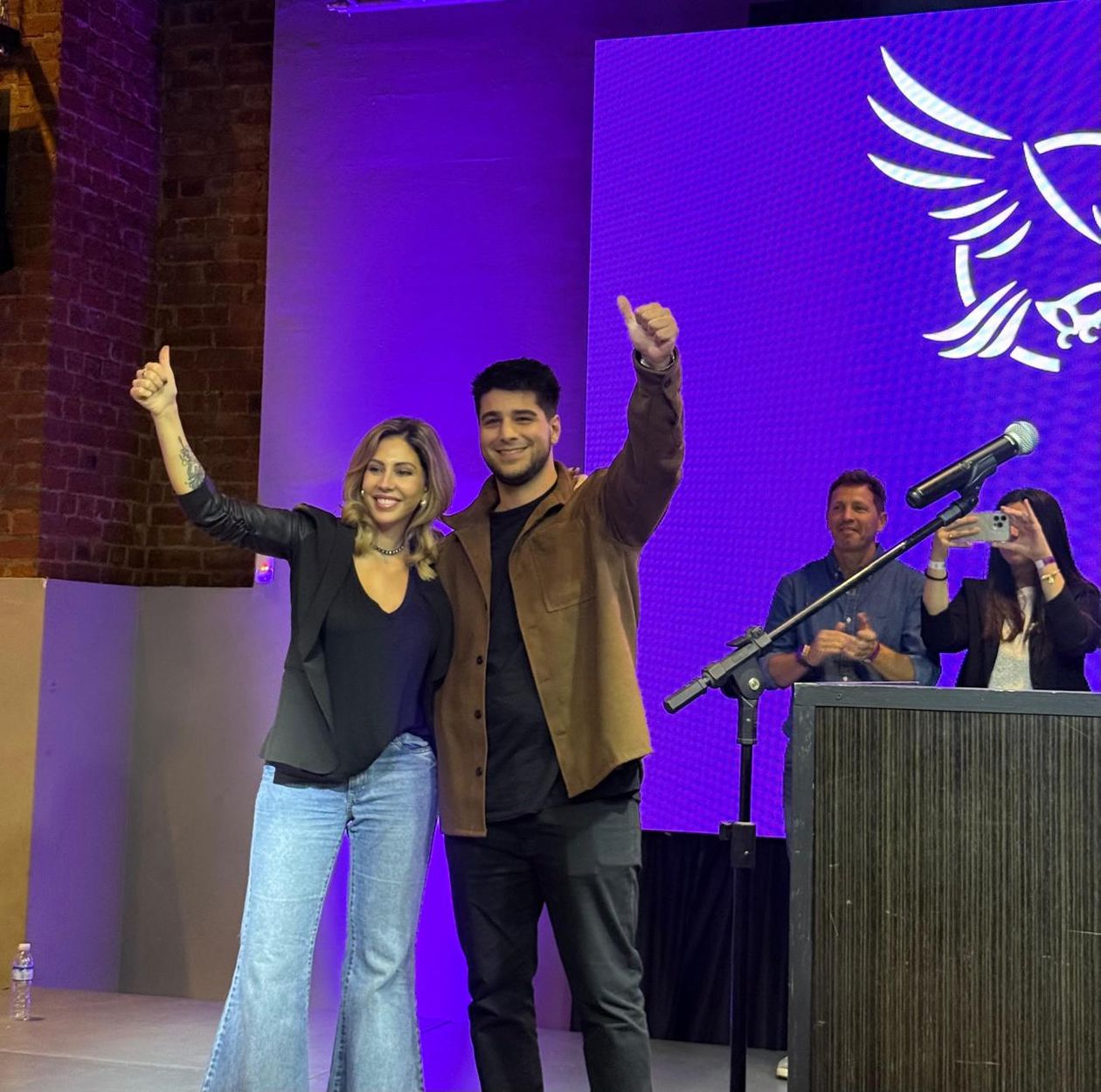 El candidato de La Libertad Avanza en Santa Fe, Agustín Pellegrini, junto a Romina Diez.