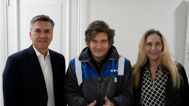 Leandro Zdero, de Chaco, está jugadísimo: es el único gobernador que aceptó una foto de los hermanos Milei, en la quinta de Olivos, después del Escándalo Karina.