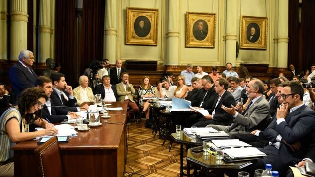 la oposicion intentara derogar el dnu de extincion de dominio