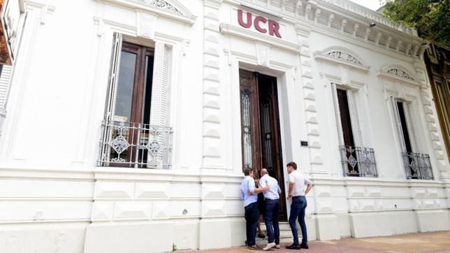 gambeta a macri y campana local, el plan de intendentes radicales del interior