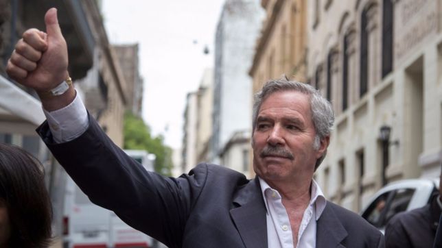 demorada la unidad, sola lanza el frente que lo quiere presidente