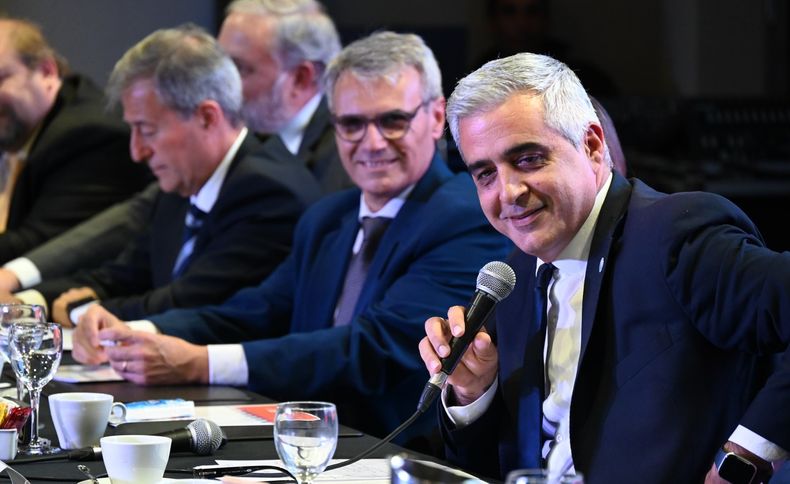 Franco Bartolacci, durante el desarrollo del plenario en La Pampa: rector de la Universidad de Rosario y hombre fuerte de la UCR de Santa Fe será cara visible del enfrentamiento con Milei.