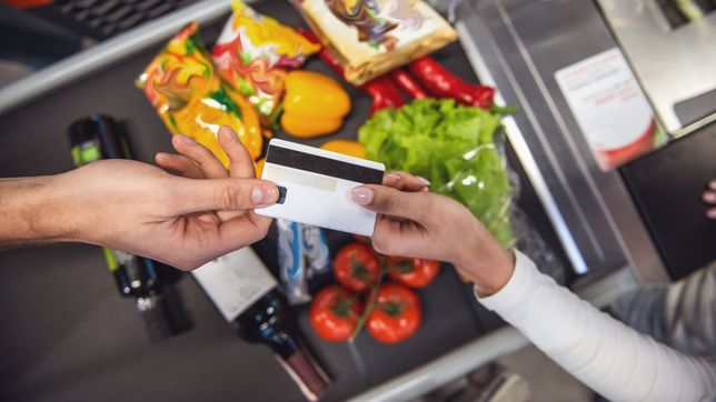 Con el consumo por el piso, la CAC plantea un escenario exigente para las empresas tras las elecciones. 