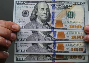 El dólar blue, por las nubes: marcó un nuevo récord al llegar a $384