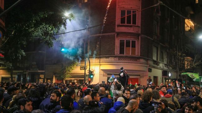 after office k: una nueva vigilia recibio a cfk en juncal y uruguay