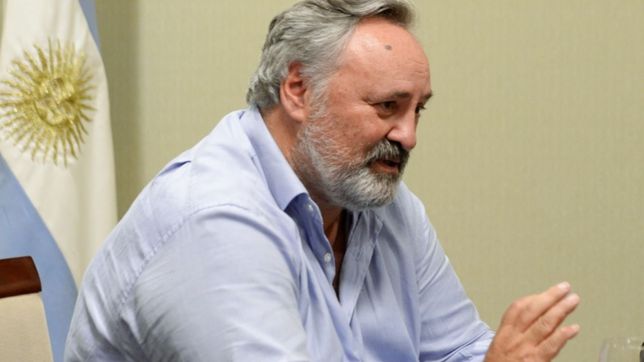 ?estamos definiendo si vamos por afuera de juntos por el cambio?