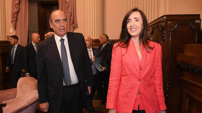 Guillermo Francos y Victoria Villarruel.&nbsp;