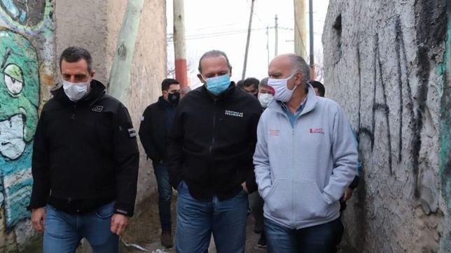 agenda y copyright, detras de la grieta entre berni e intendentes por la taser