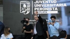 En La Plata, Fernández pidió un “peronismo unido” y “en las calles”