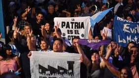 batacazo y ballotage: massa lo dio vuelta y le gano por seis puntos a milei