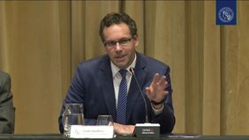 Sandleris sostendrá mega tasas y economía gélida para parar el dólar