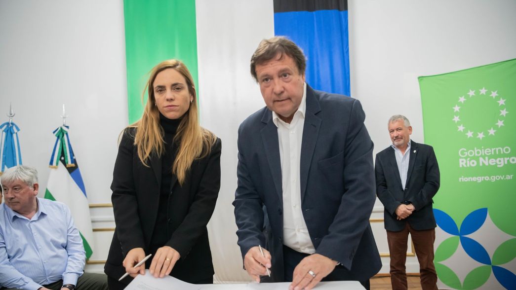 Con la peor de las ondas: María Emilia Soria llegó a Viedma sin sonrisas para Weretilneck.