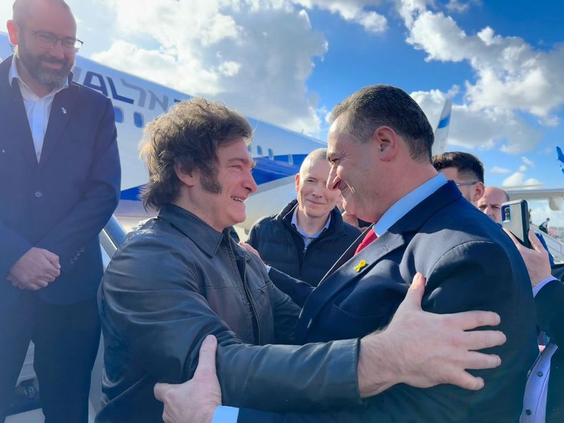 Javier Milei y el canciller Yisrael Katz. Télam.