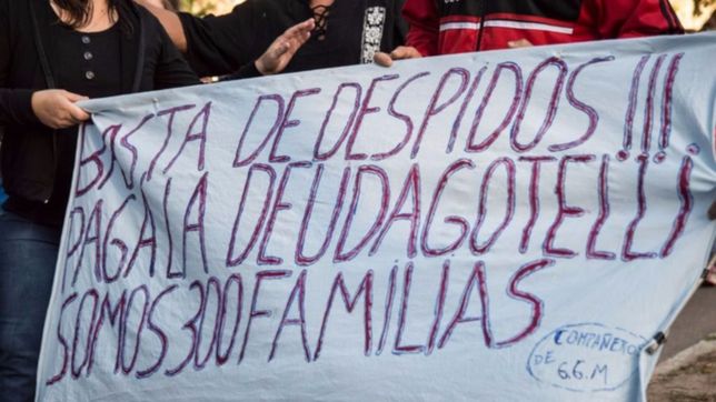 la solucion del gobierno bonaerense a un conflicto gremial: podar salarios al 50%