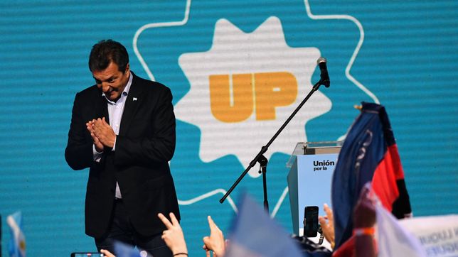 Sergio Massa en un acto de campaña en Santa Fe.