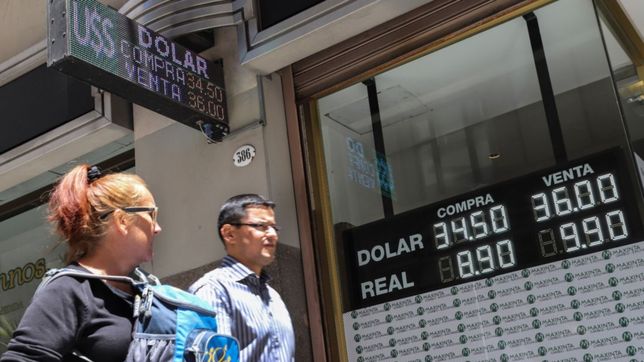 rcp a la economia: el banco central, a punto de salir a comprar dolares