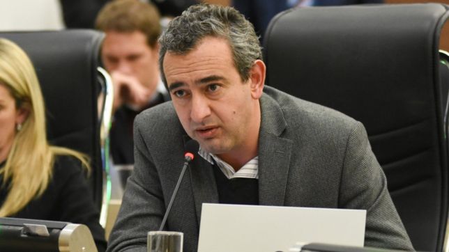 interna picante en el oficialismo rosarino entre irizar y javkin
