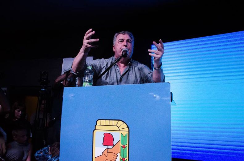 César Montes de Oca, del Sindicato de Telecomunicaciones y diputado provincial: lo dejaron al margen de las 62 Organizaciones y choca con el gobernador y el intendente. FOTO: www.radiokermes.com