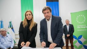 Con la peor de las ondas: María Emilia Soria llegó a Viedma sin sonrisas para Weretilneck.
