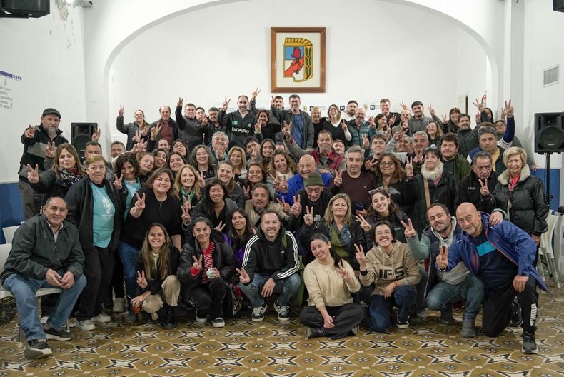 El encuentro del Consejo Local de Unidades Básicas es un territorio internamente hostil a Di Nápoli.