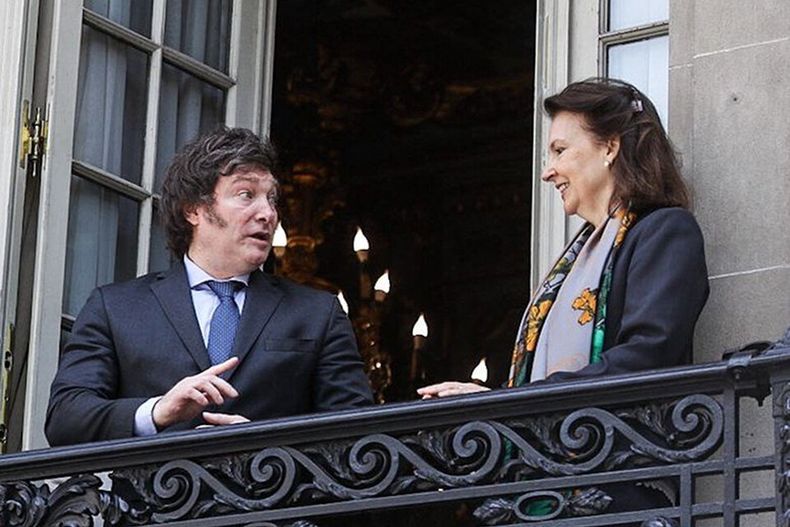 Javier Milei y Diana Mondino.
