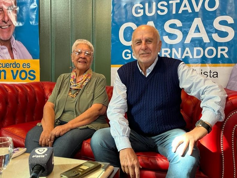 El arquitecto Gustavo Casas pretende reunir el voto peronista desencantado con Weretilneck.
