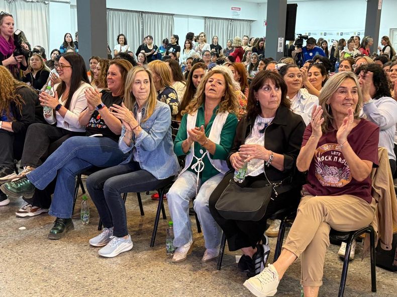 Una de las fotos de la unidad del PJ de La Pampa esta semana: la candidata 