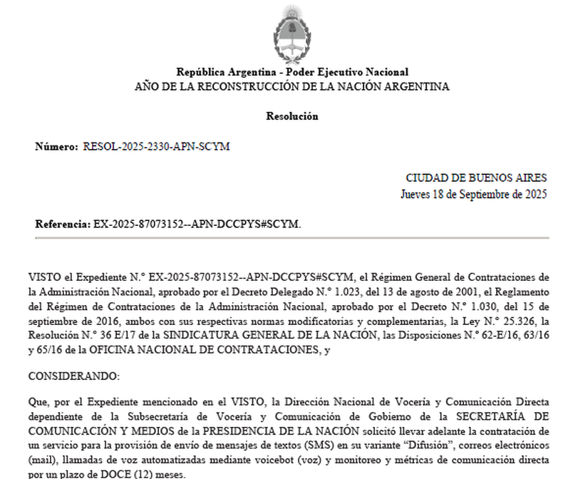 La autorización al llamado a licitación, firmada por Manuel Adorni. 