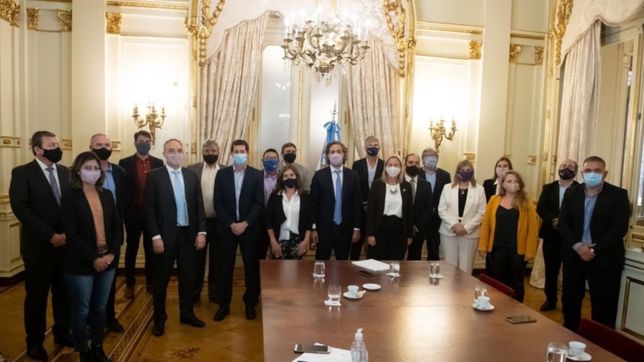 la casa rosada alineo la tropa rionegrina para el ano electoral