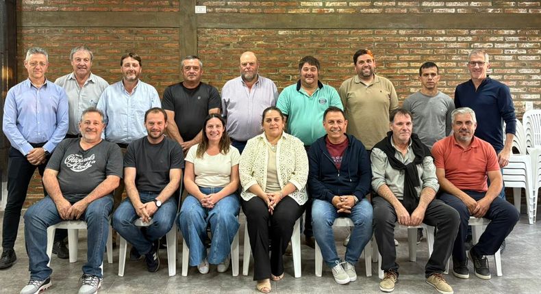Intendentes e intendentas de la UCR vienen organizándose en conjunto para hacerse oír en la estructura partidaria.