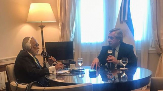 en plena visita de la mision, fernandez respaldo a cfk en su cruce con el fmi